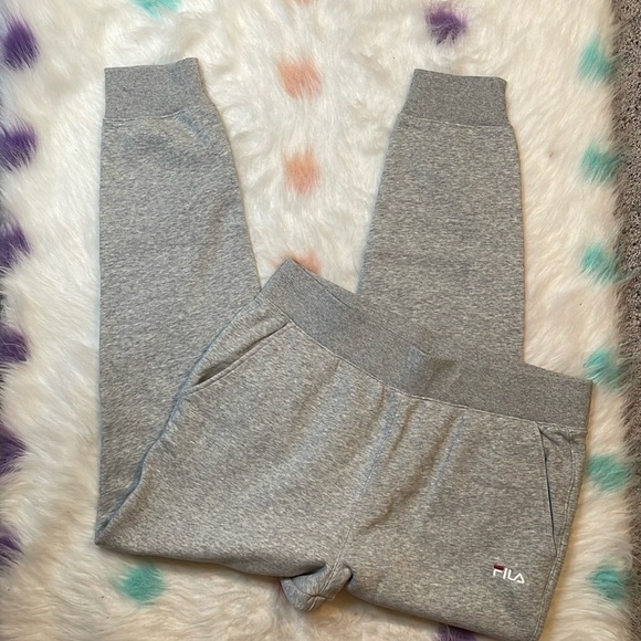 Fila‎ Gray Drawstring Joggers Size Large - Picture 1 of 8